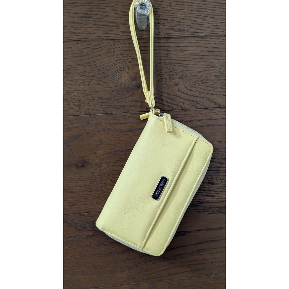Nautica Wristlet, yellow